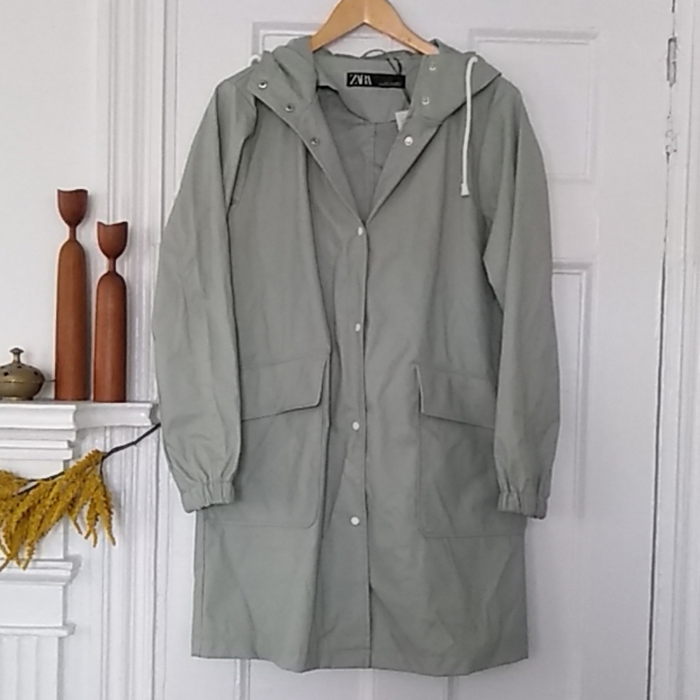NWT Zara Rain Jacket sz S